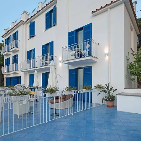 Boutique Helios (adults Only) סורנטו