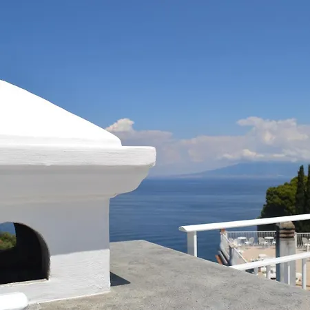 Boutique Helios (adults Only) Hotell