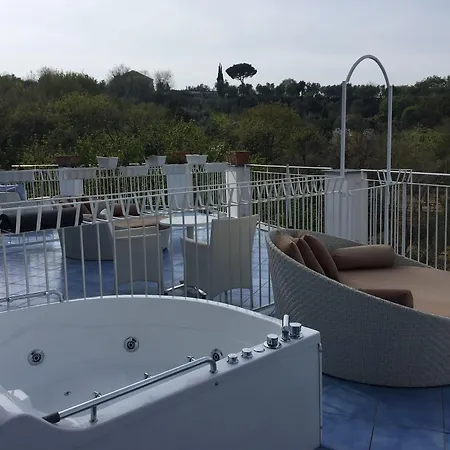 Boutique Helios (adults Only) מלון