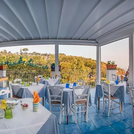 Boutique Helios (adults Only) סורנטו