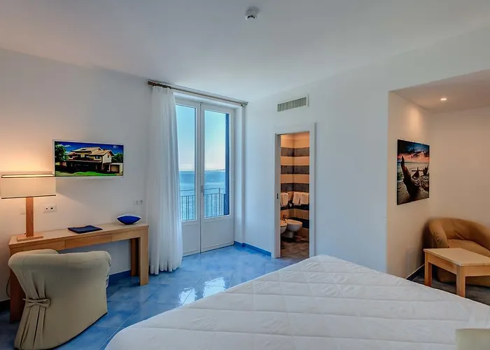 Hotel Boutique Helios (adults Only) 4*