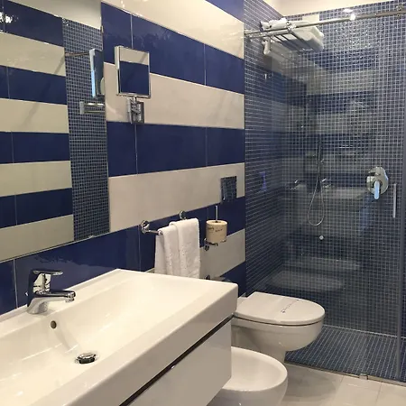 Boutique Helios (adults Only) Hotell 4*