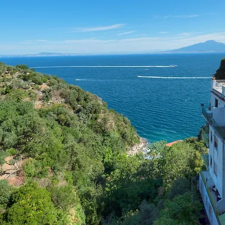Boutique Helios (adults Only) Szálloda Sorrento