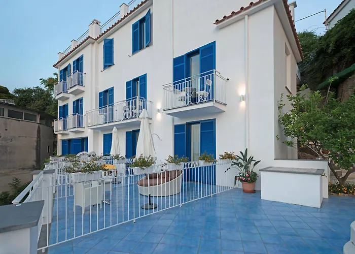 Boutique Helios (adults Only) Σορέντο
